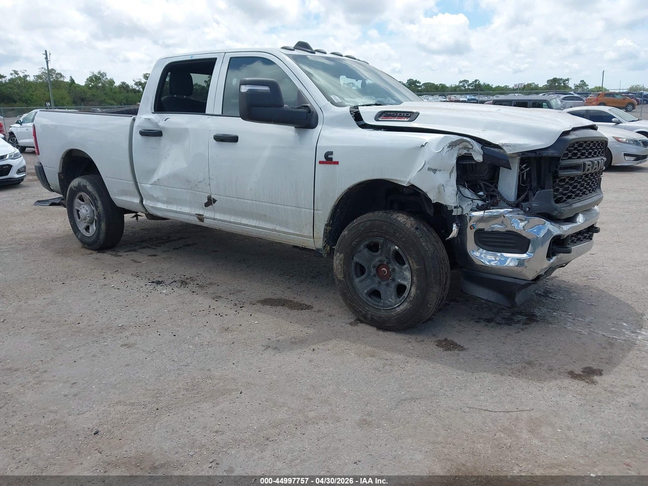3C6UR5CL2RG****** · 2024 RAM 2500 TRADESMAN  4X4 6'4 BOX