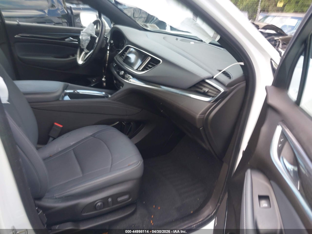 2023 BUICK ENCLAVE ESSENCE AWD · 5/11