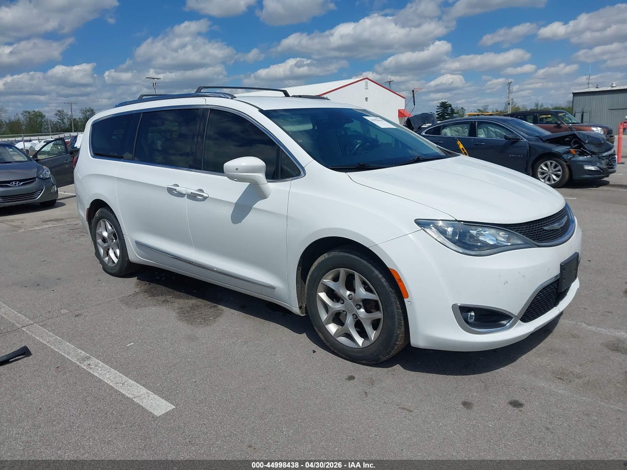 2C4RC1EGXKR****** · 2019 CHRYSLER PACIFICA TOURING L PLUS