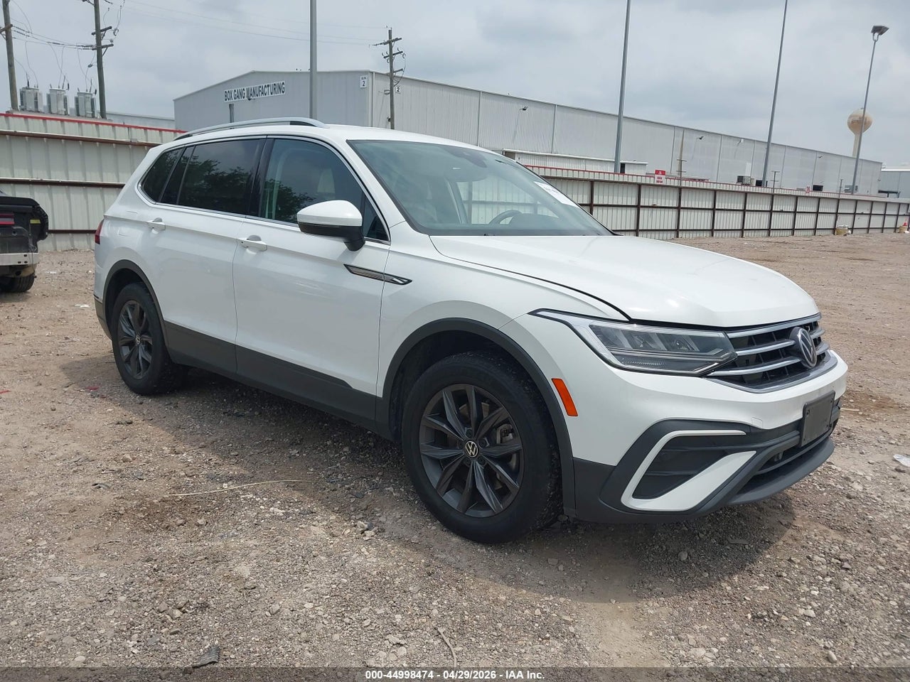 3VV3B7AXXNM****** · 2022 VOLKSWAGEN TIGUAN 2.0T SE