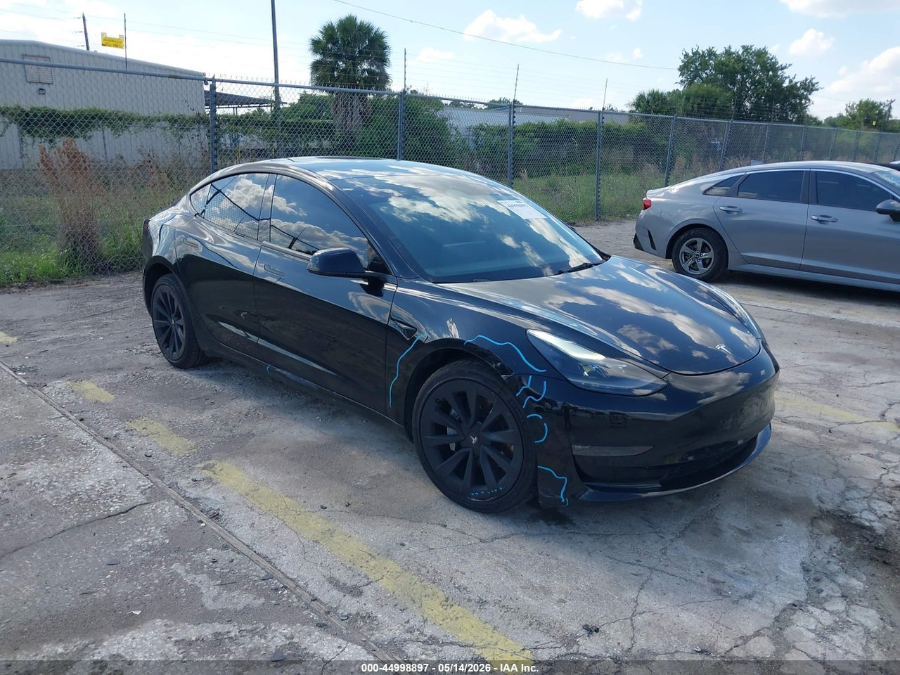 5YJ3E1EB8NF****** · 2022 TESLA MODEL 3 LONG RANGE DUAL MOTOR ALL-WHEEL DRIVE