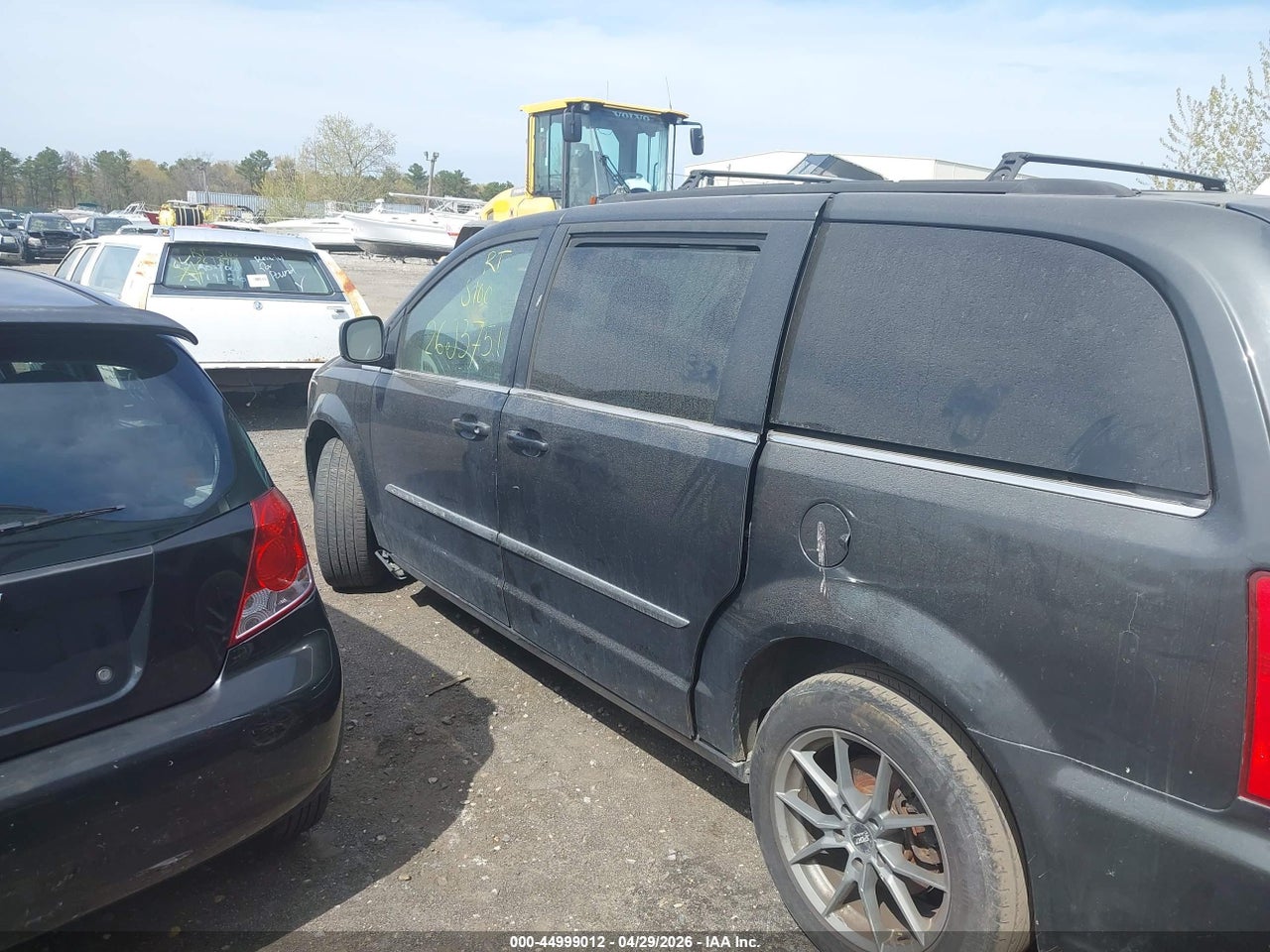 2012 CHRYSLER TOWN &amp; COUNTRY TOURING · 6/10