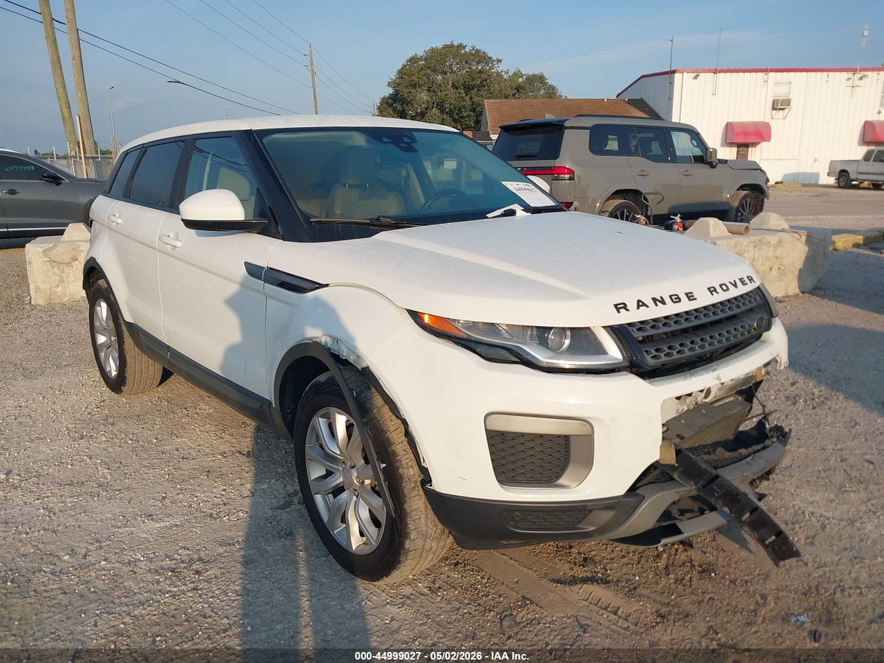 SALVP2BG0GH****** · 2016 LAND ROVER RANGE ROVER EVOQUE SE/SE PREMIUM