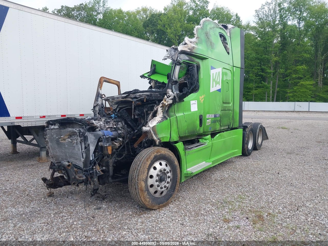 3AKJHHDR2PS****** · 2023 FREIGHTLINER NEW CASCADIA 126   · 2/10
