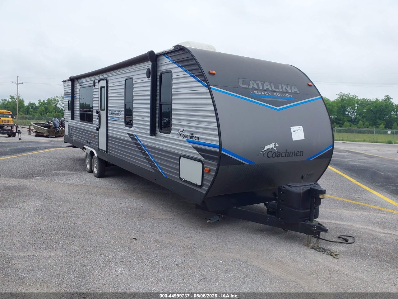5ZT2CAVB9NX****** · 2022 FOREST RIVER CATALINA