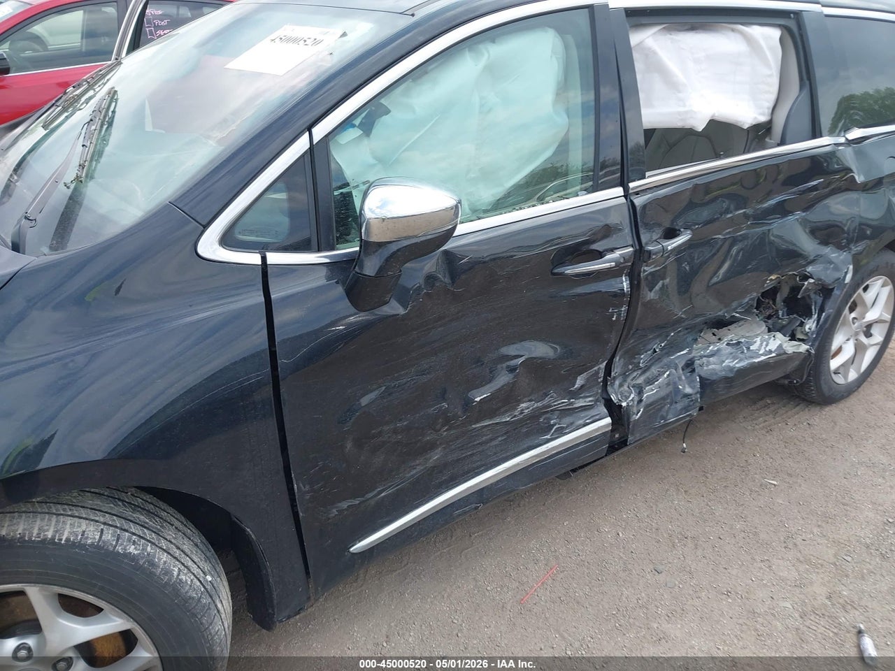 2020 CHRYSLER PACIFICA LIMITED · 6/11