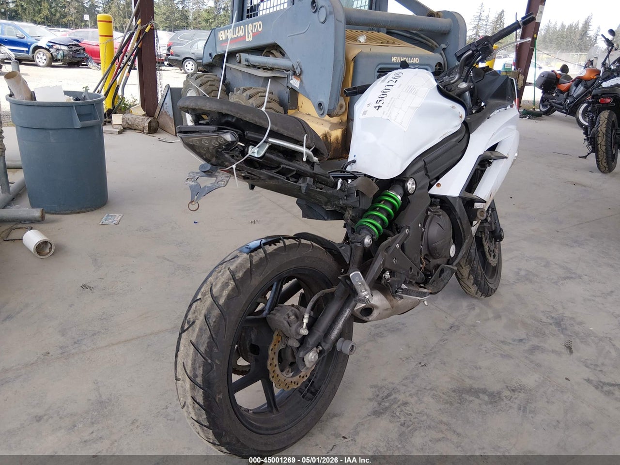 2015 KAWASAKI EX650 E · 4/11