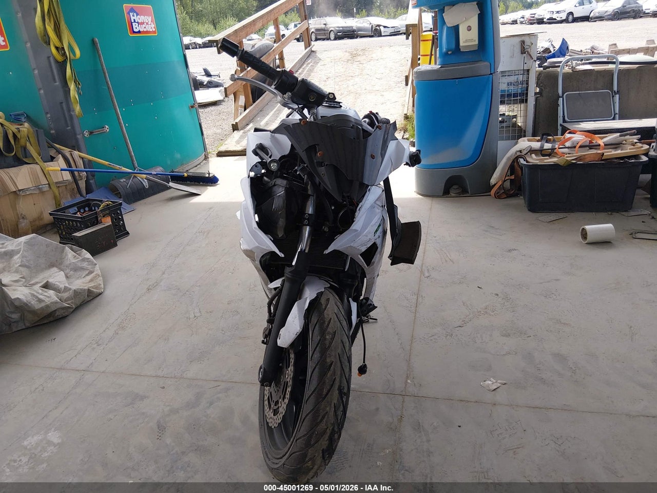 2015 KAWASAKI EX650 E · 5/11