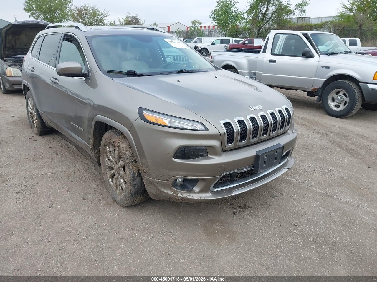 1C4PJMJS9HW****** · 2017 JEEP CHEROKEE OVERLAND 4X4