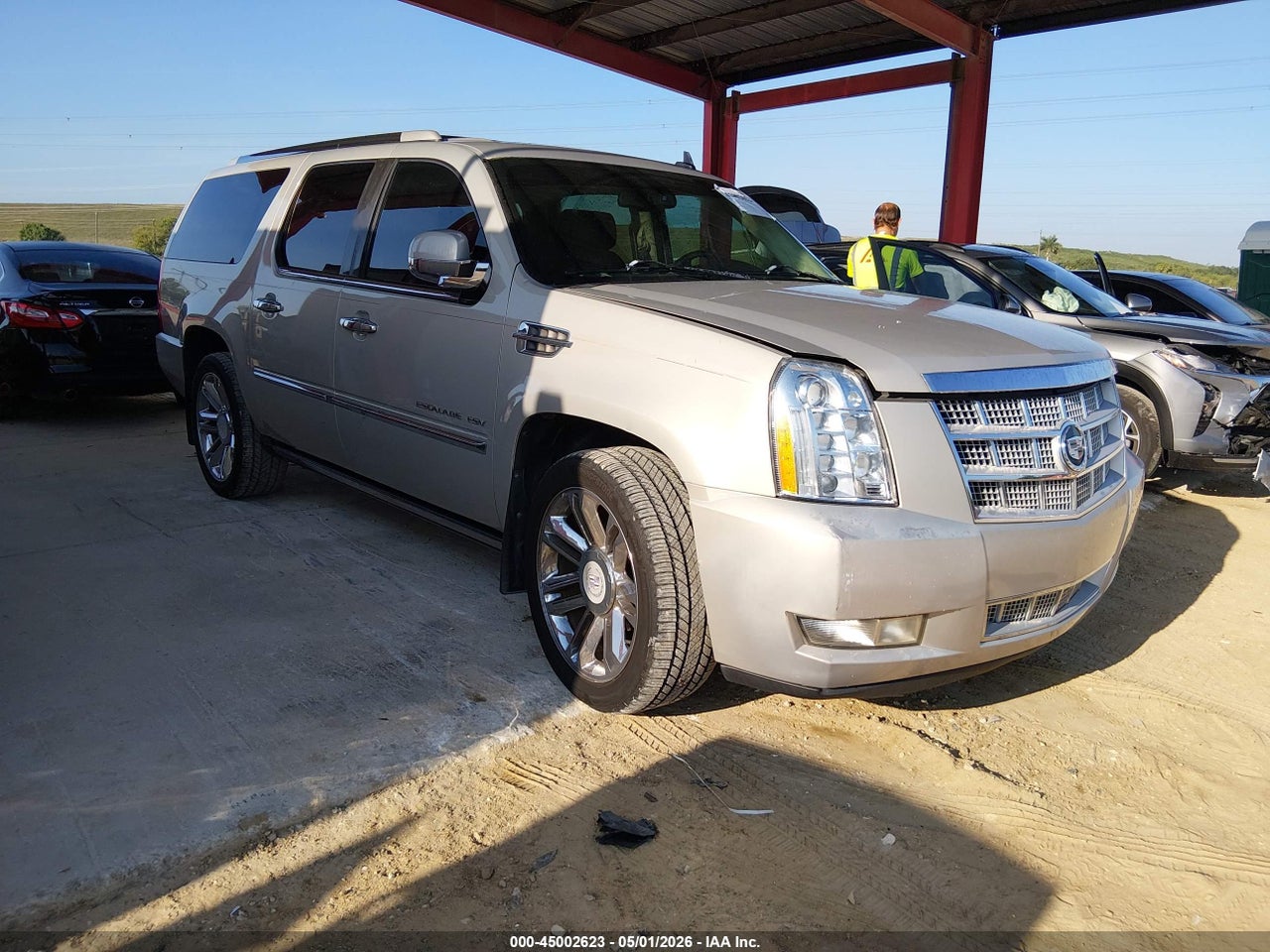 1GYS4KEF5BR****** · 2011 CADILLAC ESCALADE ESV PLATINUM EDITION