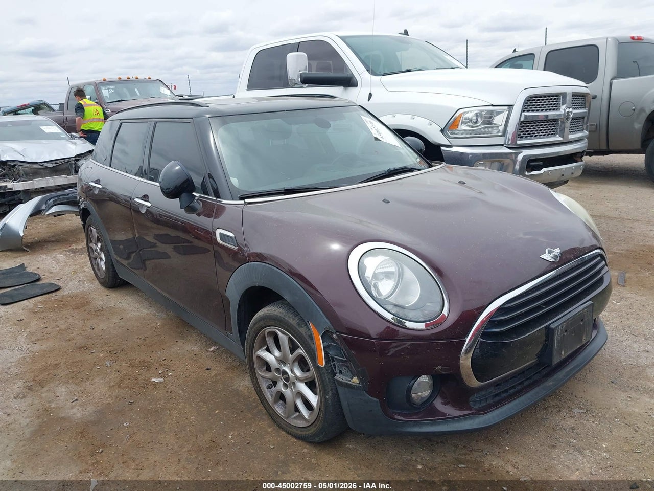 WMWLN5C53G2****** · 2016 MINI CLUBMAN COOPER