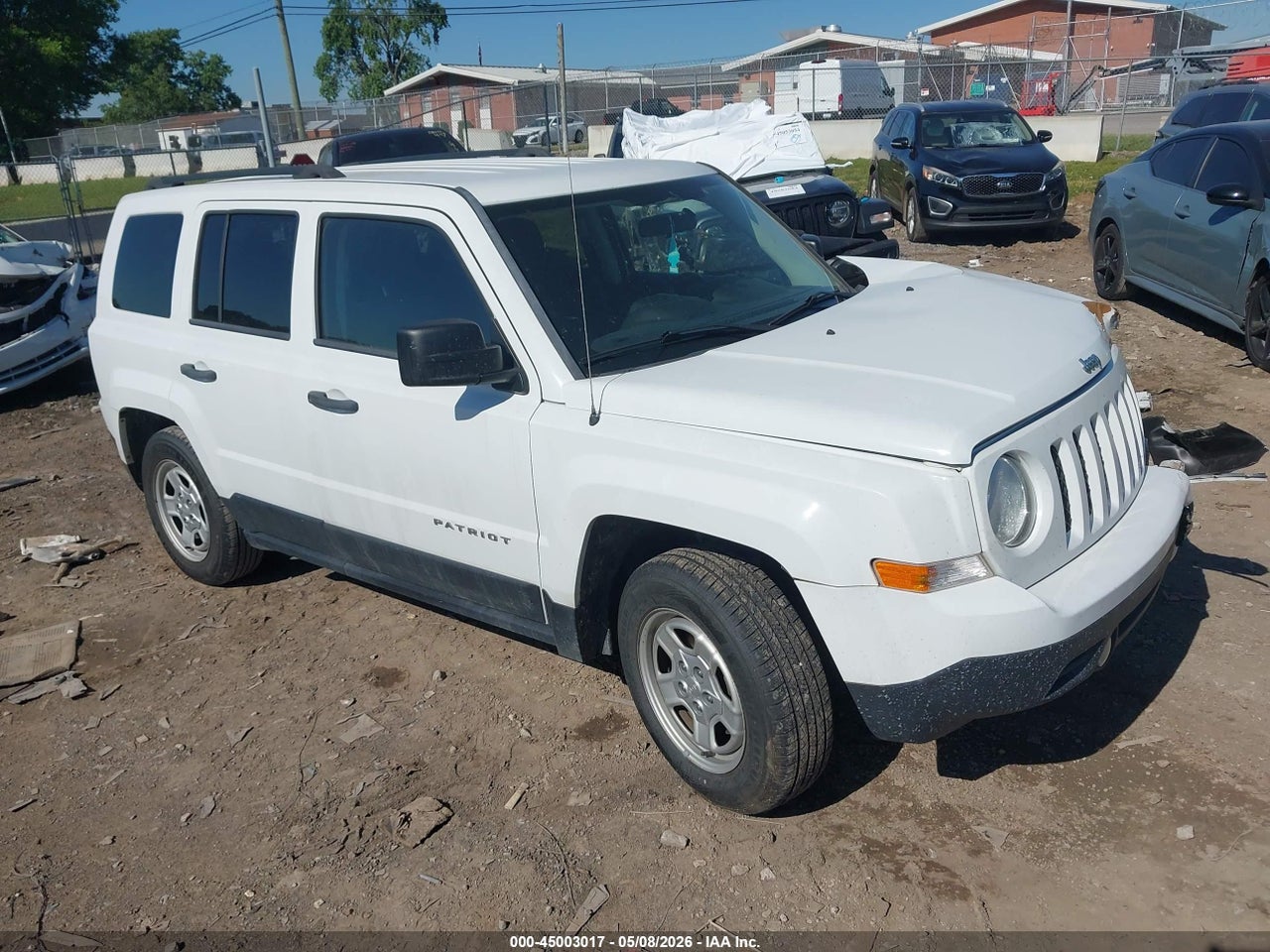 1C4NJPBB8FD****** · 2015 JEEP PATRIOT SPORT