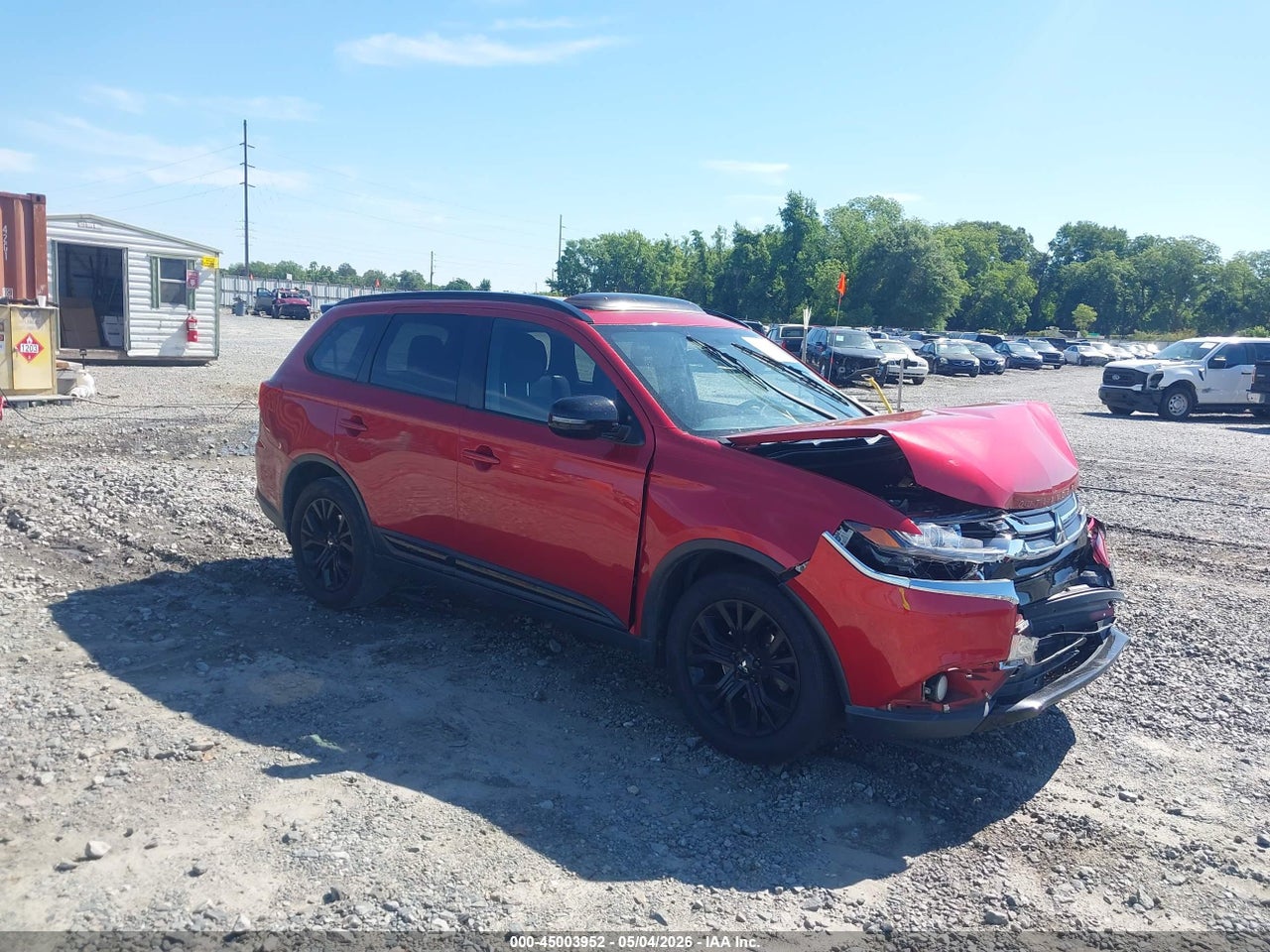 JA4AD3A32JZ****** · 2018 MITSUBISHI OUTLANDER LE