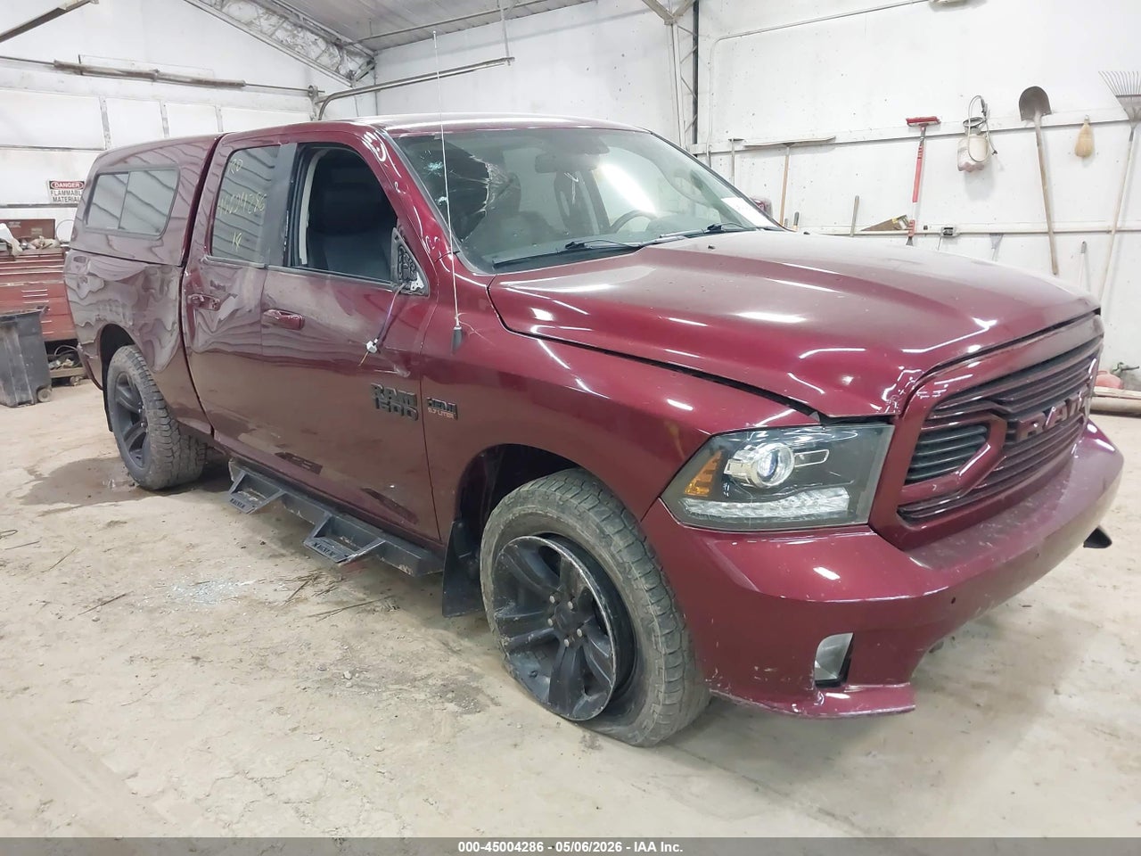 1C6RR7HT2JS****** · 2018 RAM 1500 SPORT
