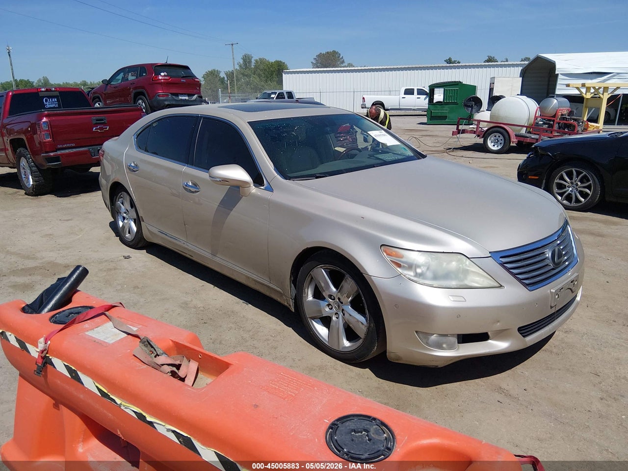 JTHGL5EF3B5****** · 2011 LEXUS LS 460 L