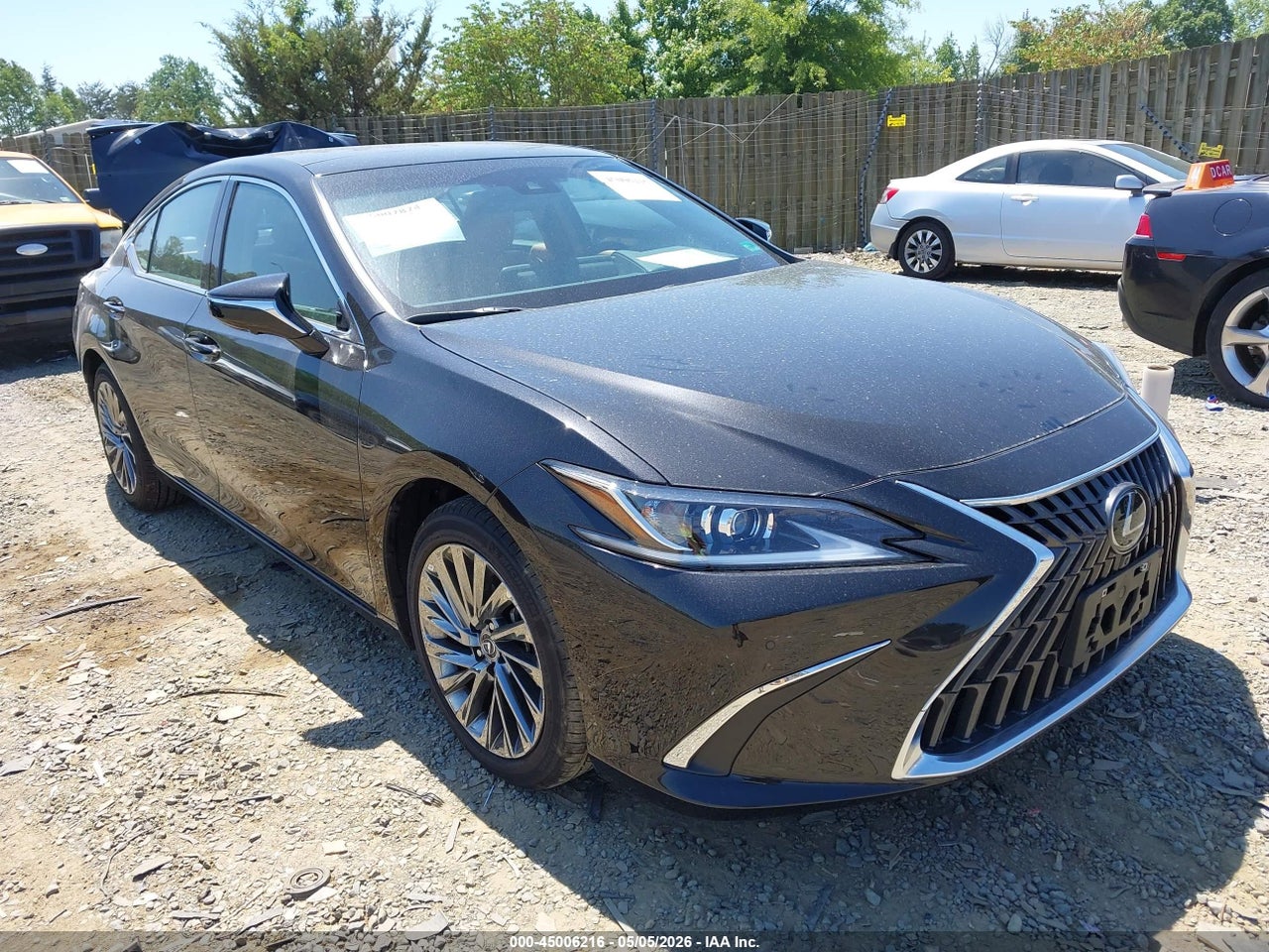 58AEZ1B18SU****** · 2025 LEXUS ES 350 LUXURY