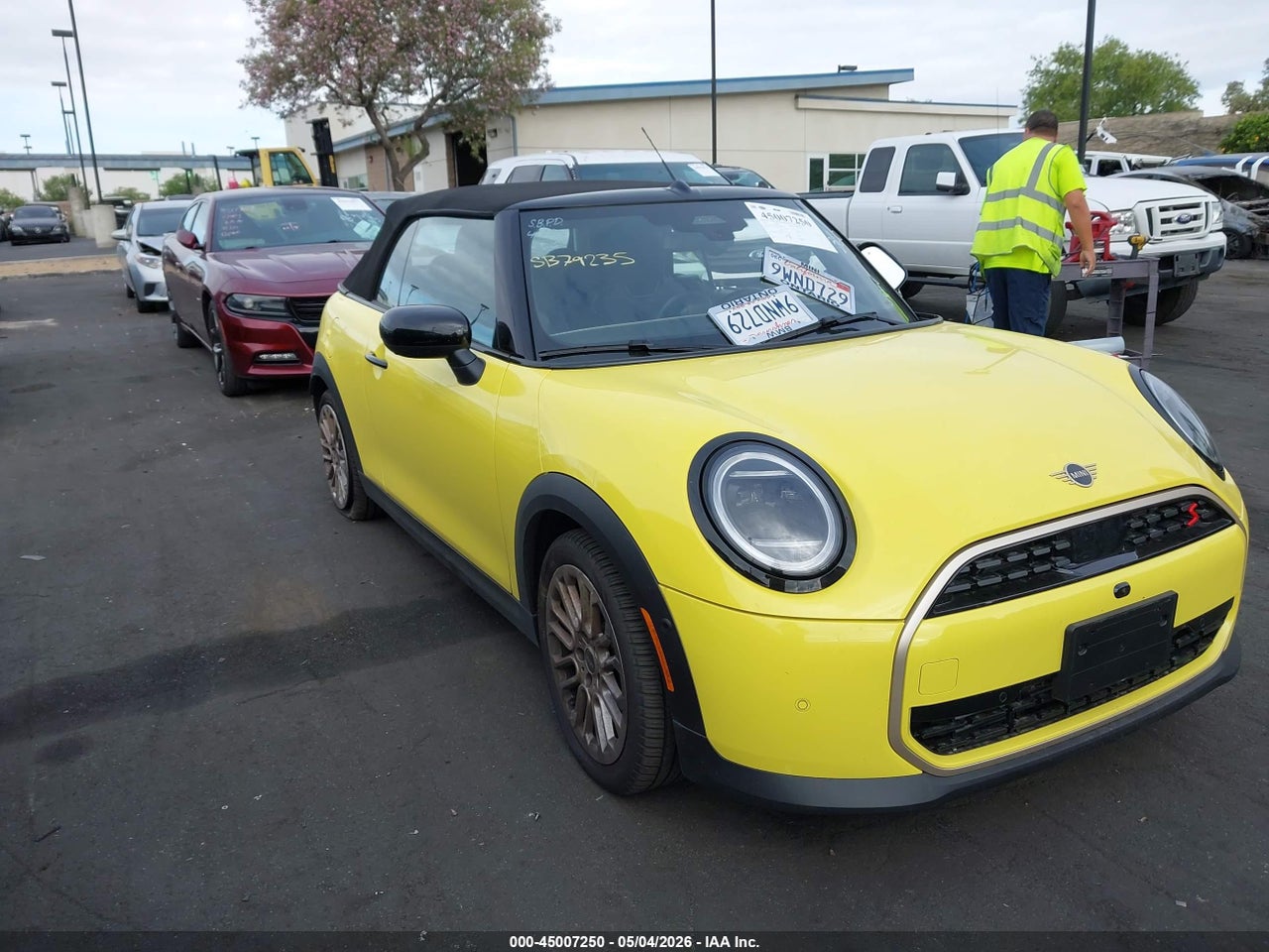 WMW23GX01T2****** · 2026 MINI CONVERTIBLE COOPER S