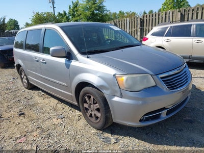 2013 CHRYSLER TOWN & COUNTRY TOURING