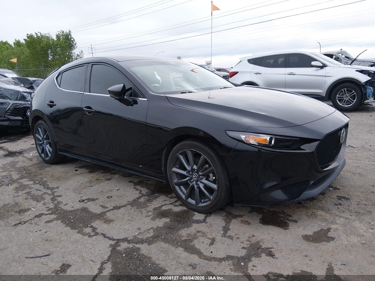 JM1BPAKL1M1****** · 2021 MAZDA MAZDA3 SELECT