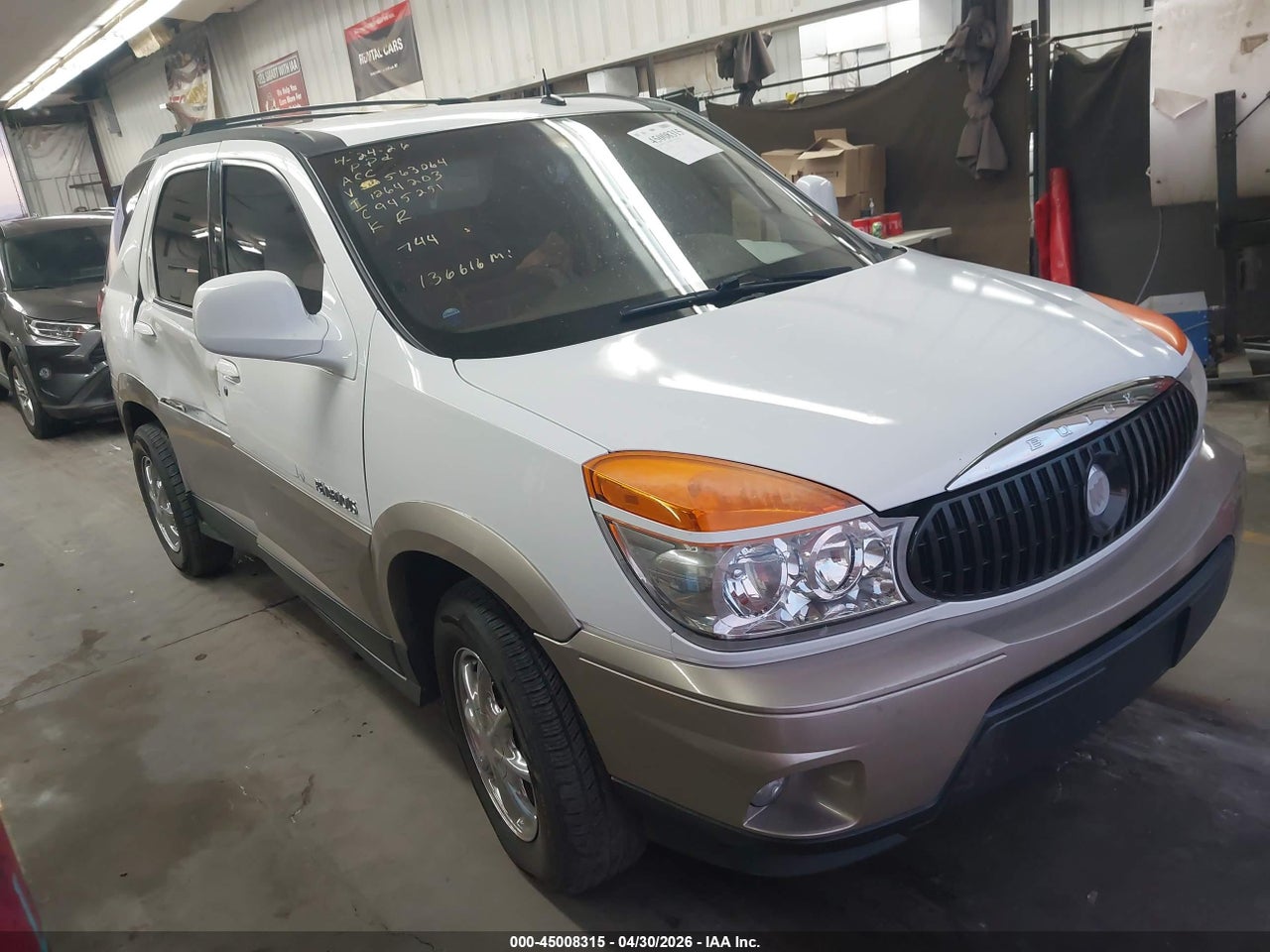 3G5DA03E83S****** · 2003 BUICK RENDEZVOUS CXL