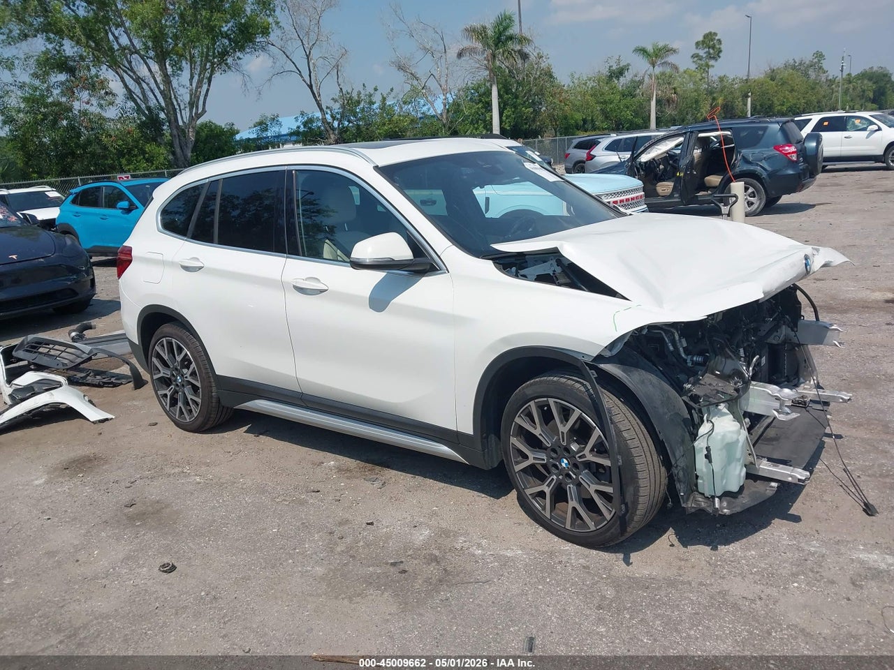 WBXJG7C09L3****** · 2020 BMW X1 SDRIVE28I