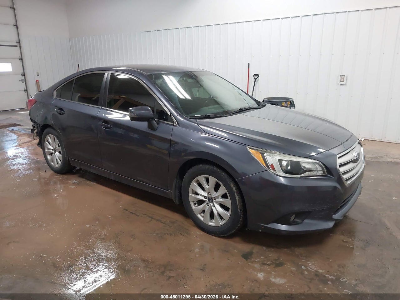 4S3BNBF69F3****** · 2015 SUBARU LEGACY 2.5I PREMIUM