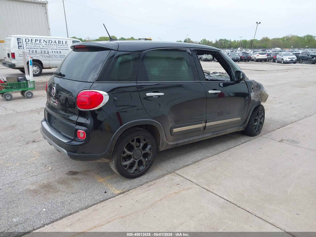 2014 FIAT 500L TREKKING · 4/11