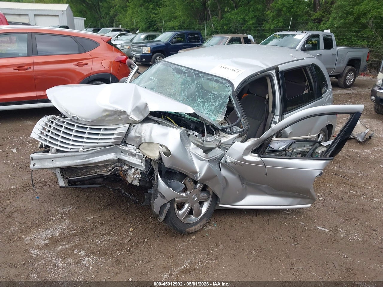 2004 CHRYSLER PT CRUISER TOURING · 2/3