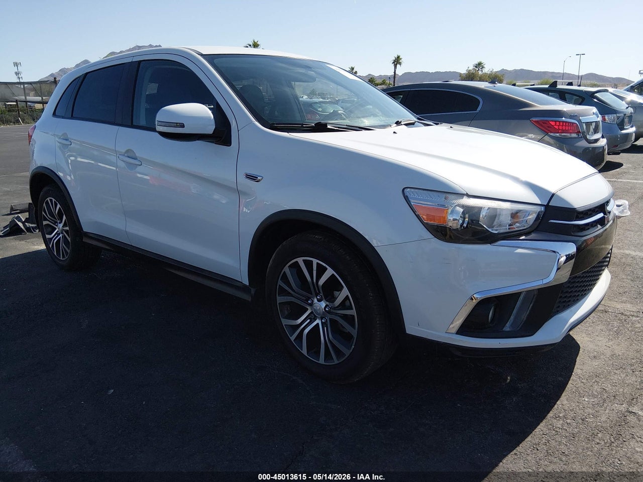 JA4AP3AW1JU****** · 2018 MITSUBISHI OUTLANDER SPORT 2.4 SE