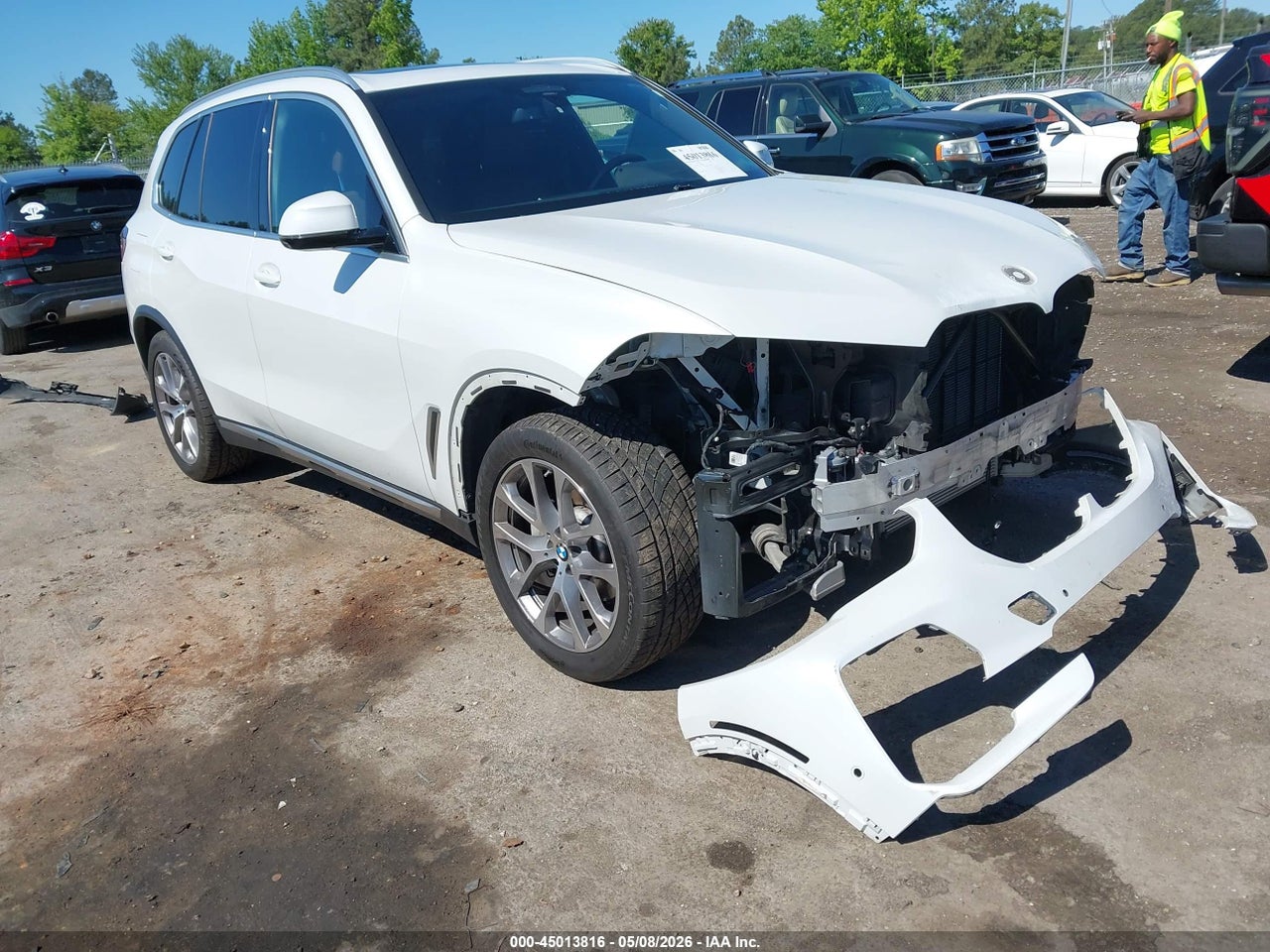 5UXCR6C06N9****** · 2022 BMW X5 XDRIVE40I