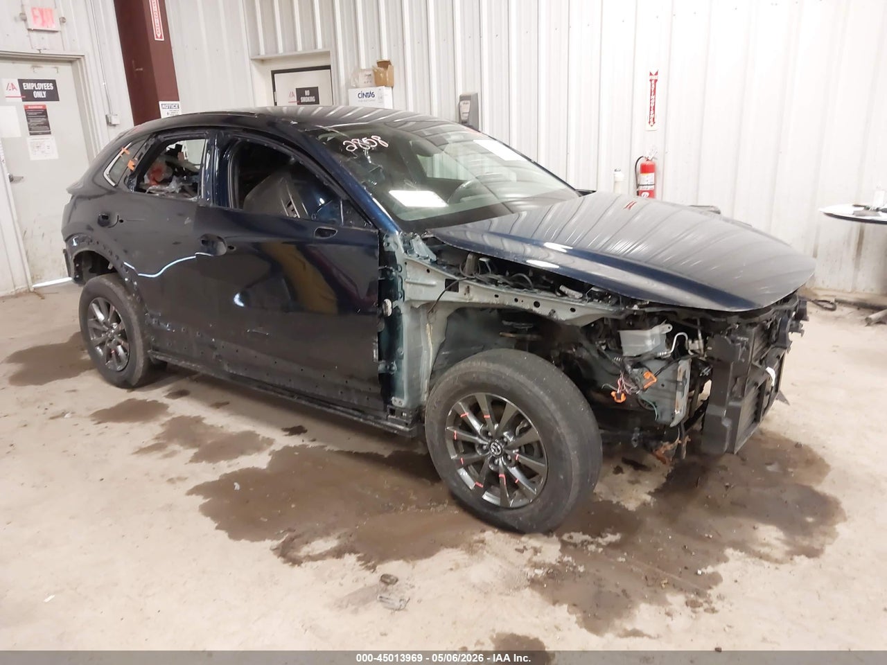 3MVDMBAM5PM****** · 2023 MAZDA CX-30 2.5 S