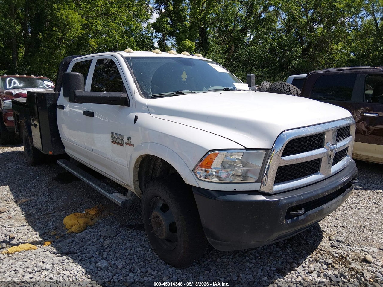 3C7WRTCL6JG****** · 2018 RAM 3500 CHASSIS TRADESMAN/SLT/LARAMIE