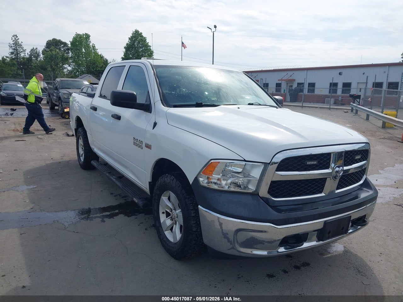 3C6RR7KT9JG****** · 2018 RAM 1500 TRADESMAN  4X4 5'7 BOX