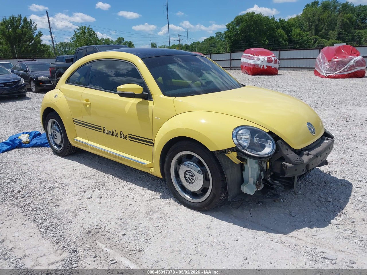 3VWJX7AT9DM****** · 2013 VOLKSWAGEN BEETLE 2.5L