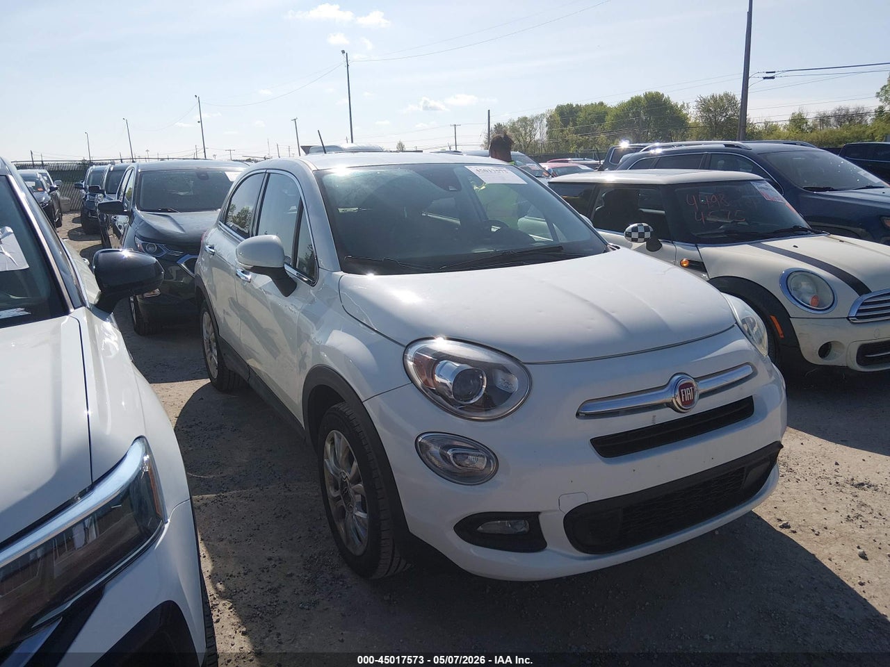 ZFBCFXDB3HP****** · 2017 FIAT 500X LOUNGE FWD
