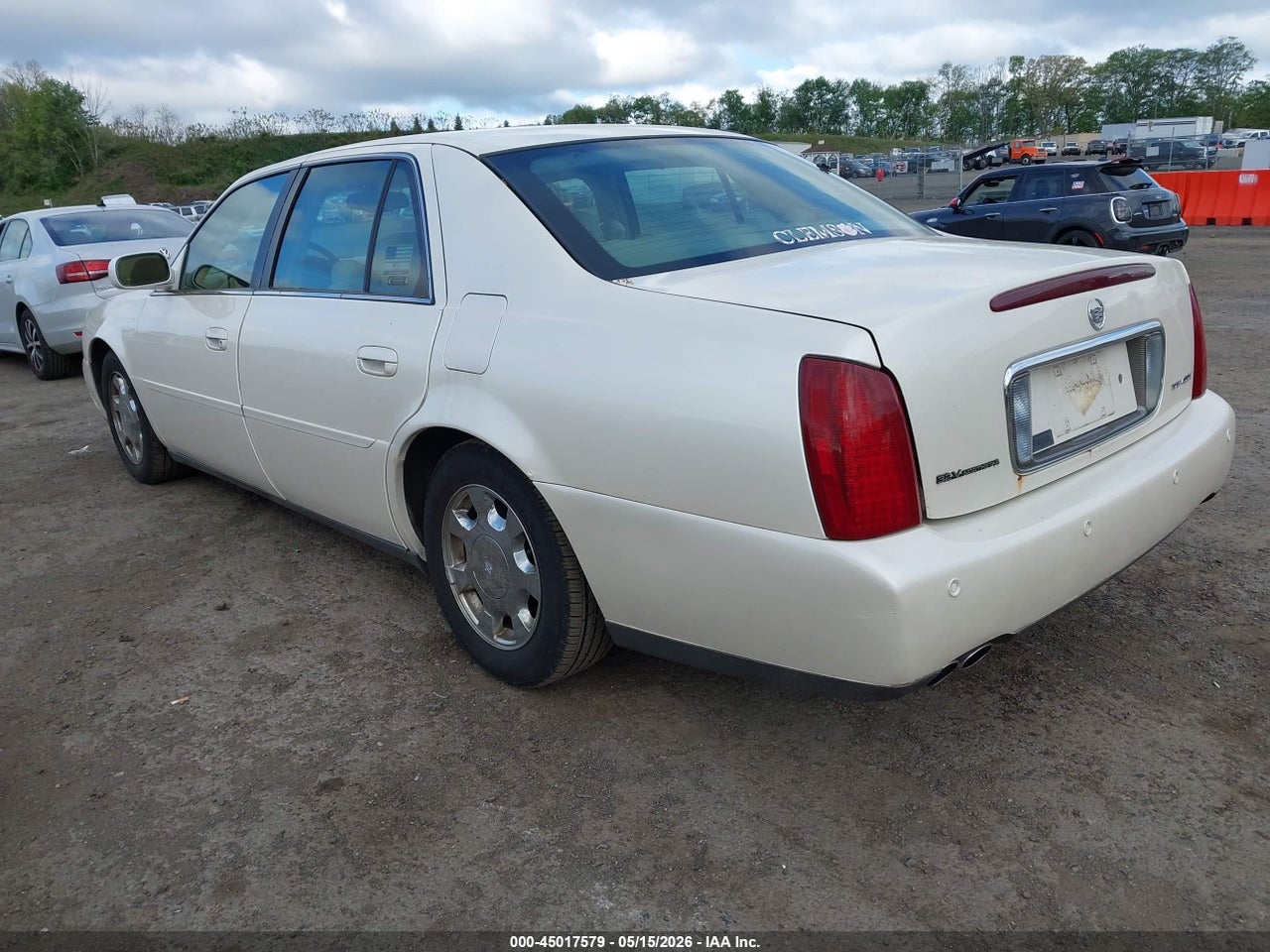 2002 CADILLAC DEVILLE STANDARD · 3/11