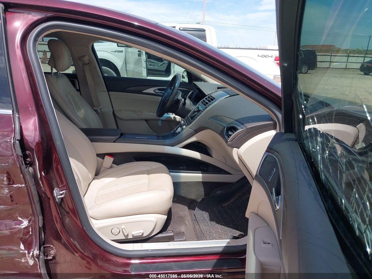 2017 LINCOLN MKZ SELECT · 5/11