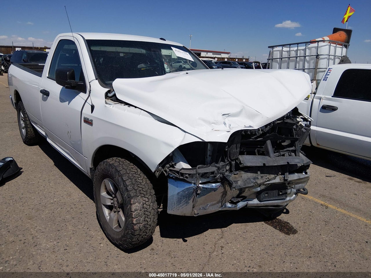 3C6JR7DT5JG****** · 2018 RAM 1500 TRADESMAN  4X4 8' BOX