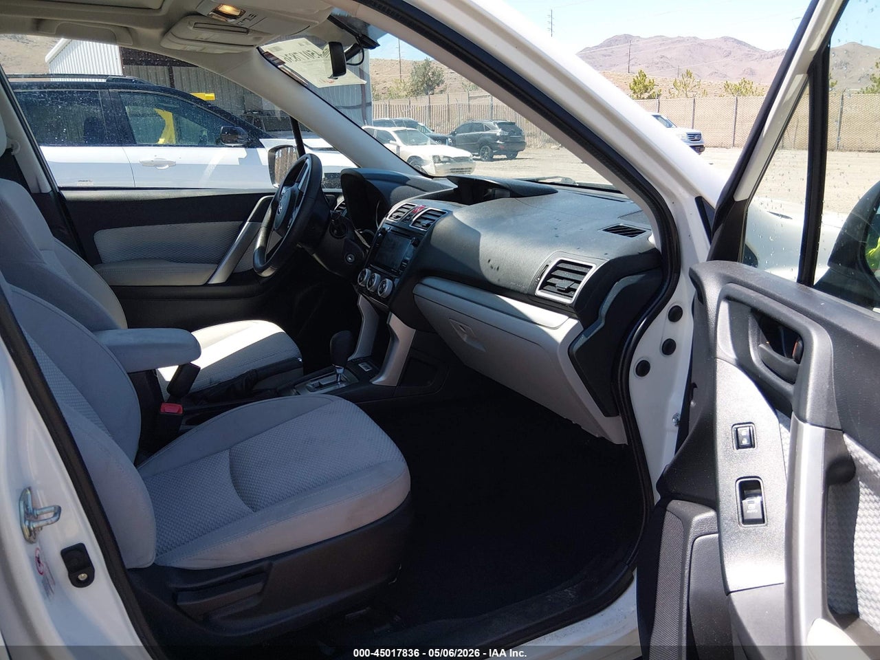 2017 SUBARU FORESTER 2.5I PREMIUM · 5/11