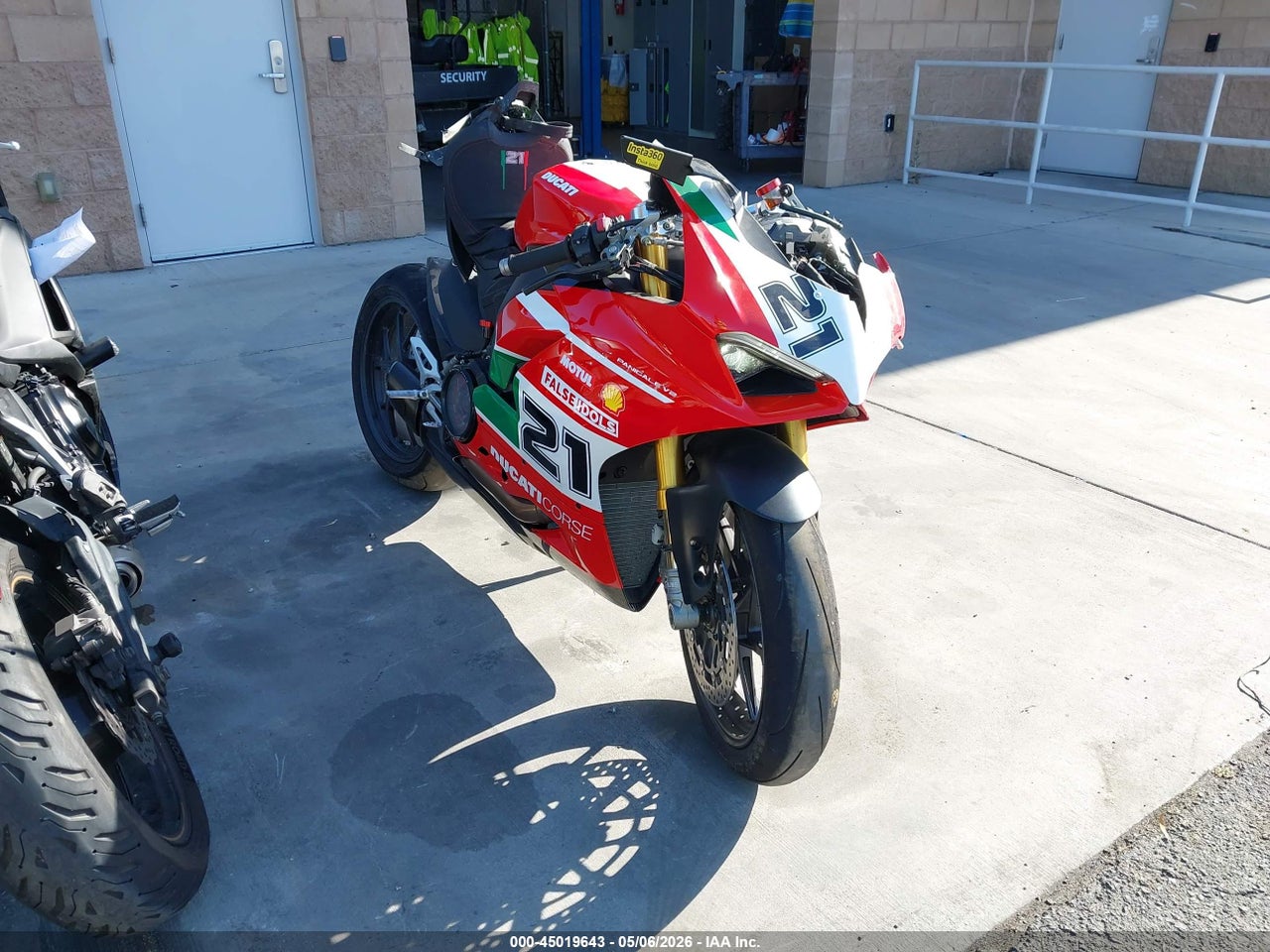 ZDMHAATW6RB****** · 2024 DUCATI PANIGALE V2