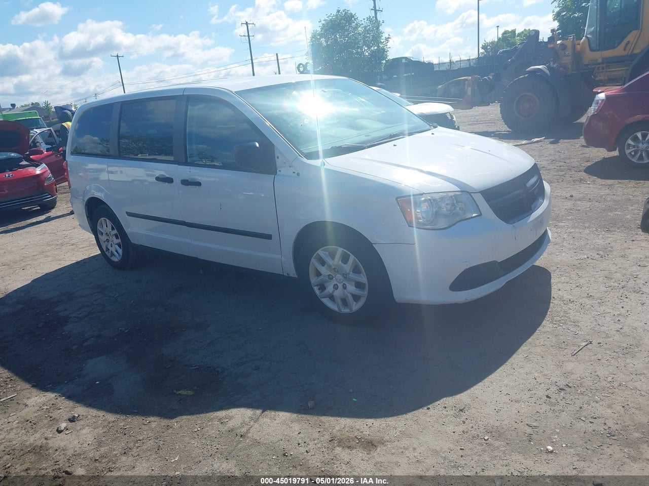 2C4JRGAG7FR****** · 2015 RAM CARGO TRADESMAN
