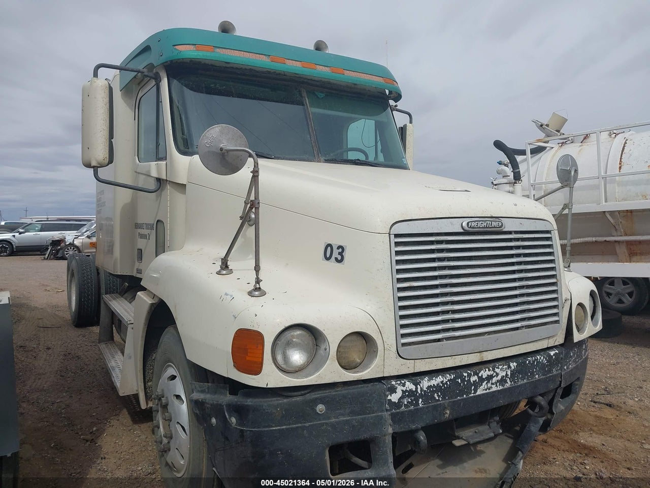 1FUYSSEB1WL****** · 1998 FREIGHTLINER CONVENTIONAL FLC120