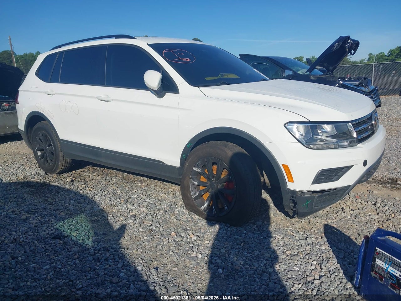3VV1B7AX0LM****** · 2020 VOLKSWAGEN TIGUAN 2.0T S