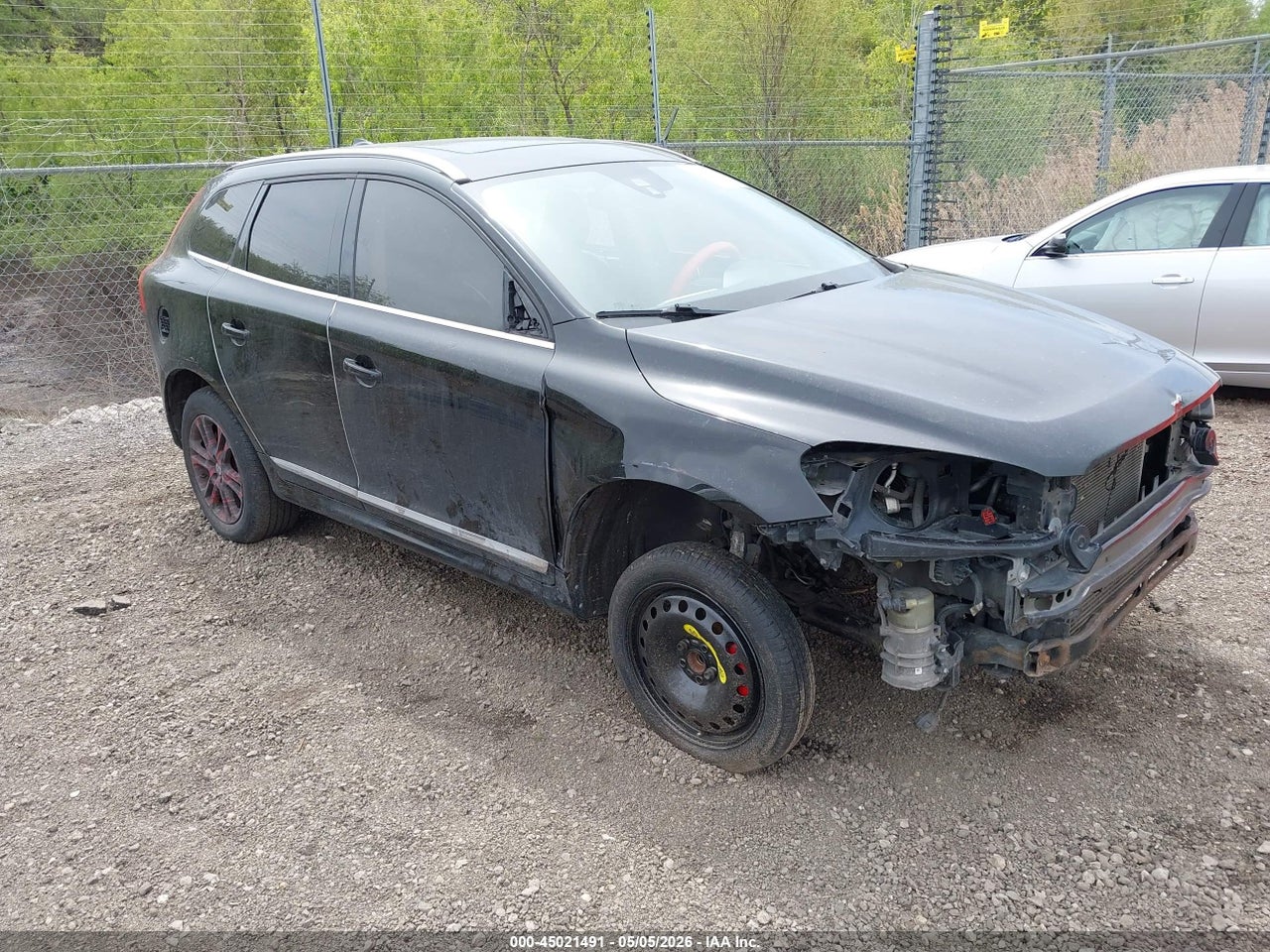 YV4612RK7G2****** · 2016 VOLVO XC60 T5 PREMIER