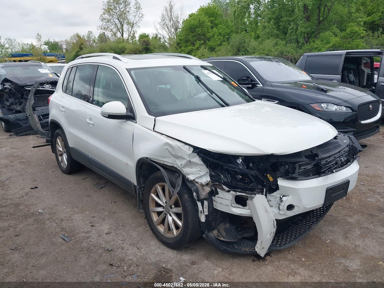 WVGSV7AX7HW****** · 2017 VOLKSWAGEN TIGUAN 2.0T WOLFSBURG EDITION