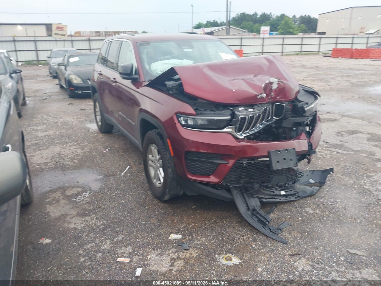 1C4RJHAG5PC****** · 2023 JEEP GRAND CHEROKEE LAREDO 4X4
