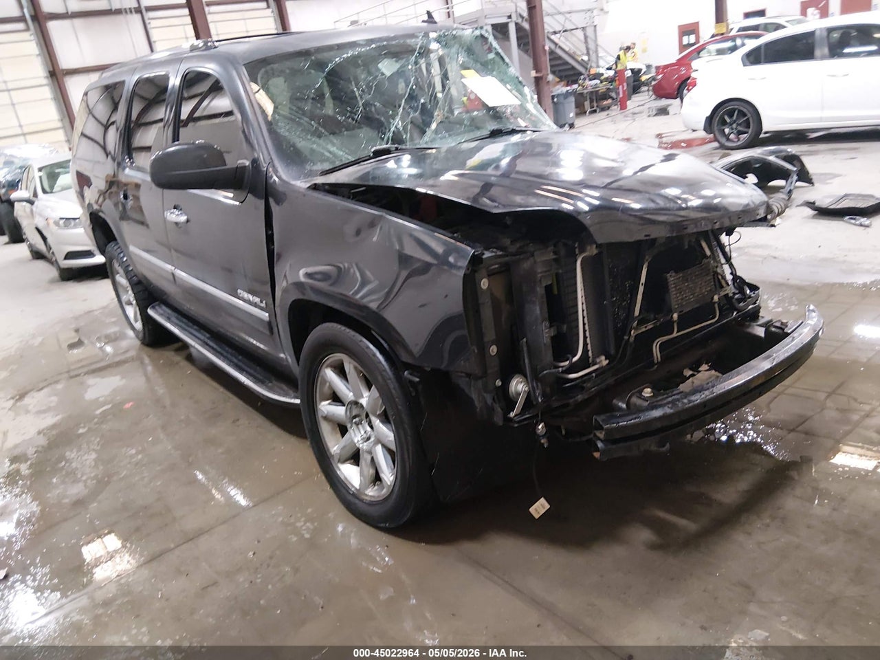 1GKS2MEF0DR****** · 2013 GMC YUKON XL 1500 DENALI