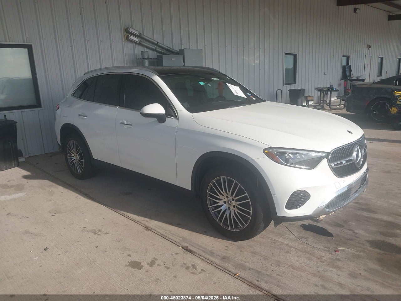 W1NKM4GBXRF****** · 2024 MERCEDES-BENZ GLC 300 SUV