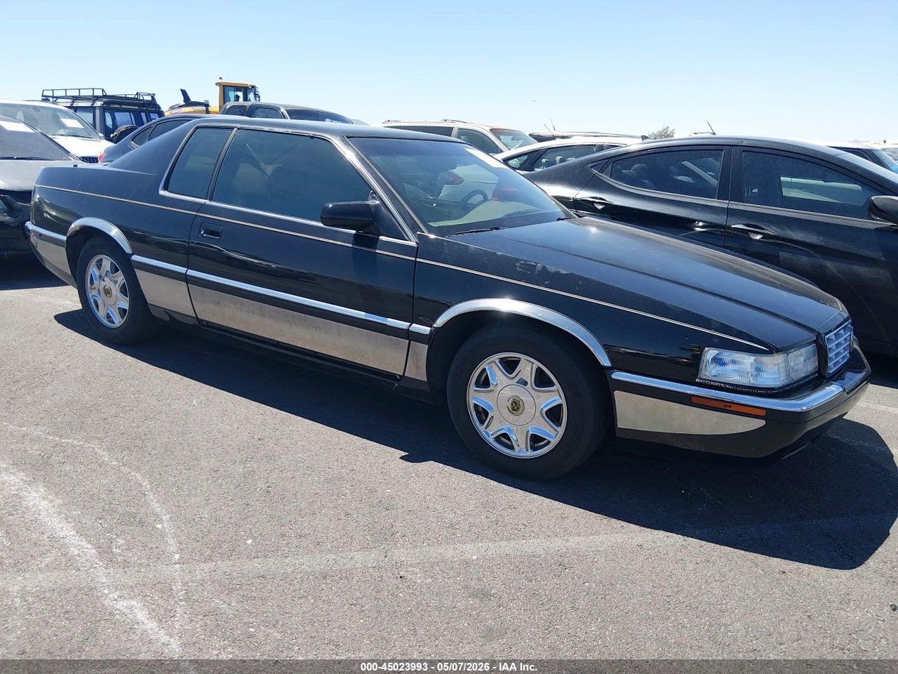 1G6EL12Y01B****** · 2001 CADILLAC ELDORADO ESC