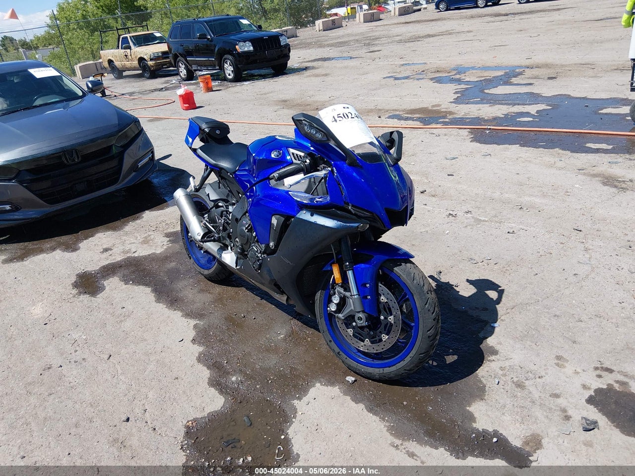 JYARN66E7RA****** · 2024 YAMAHA YZFR1